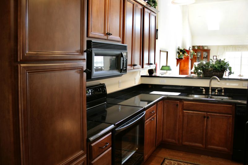 Cabinets Refacing in Kokomo, IN
